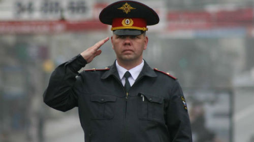 к чему снится полицейский
