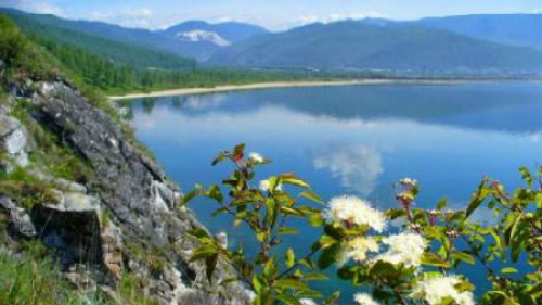 к чему снится озеро с чистой водой